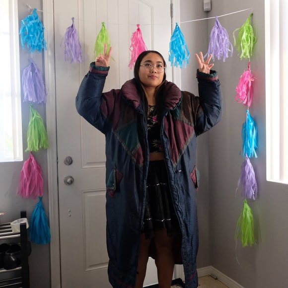 Vintage 1980s full down feather parka by Gallery - Picture 2 of 4